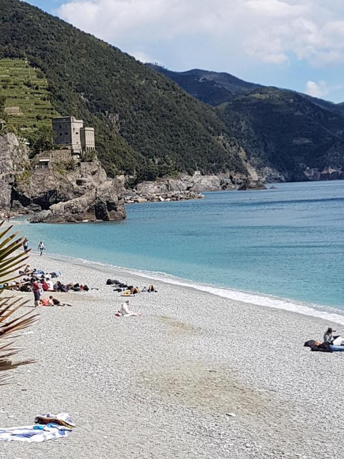 Monterosso Apartments In Servano'S Villas Монтеросо ал Маре Екстериор снимка